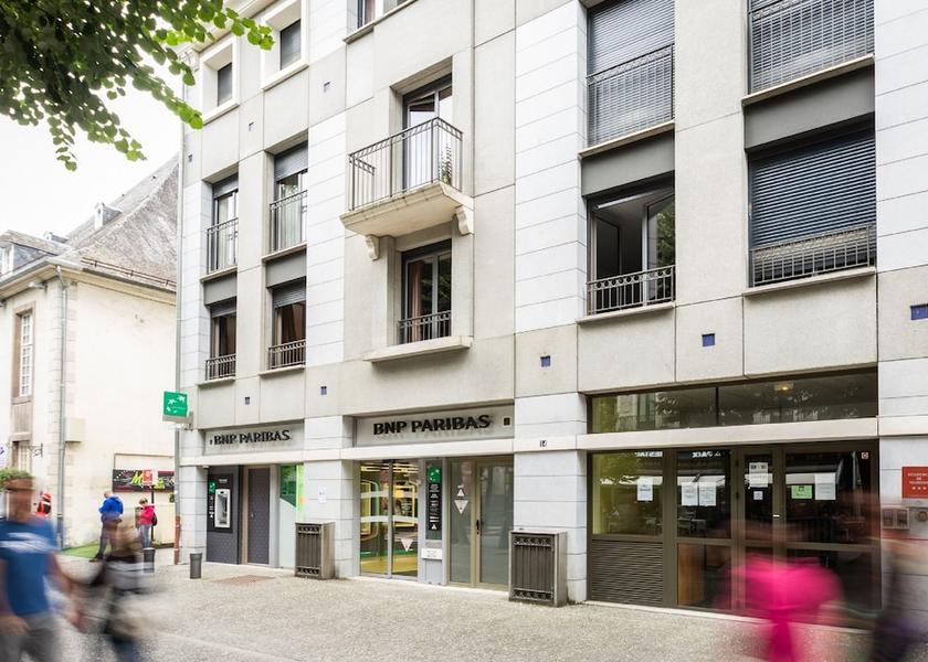 Occitanie Bagneres-de-Luchon Facade