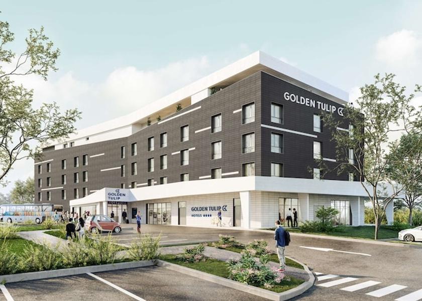 Grand Est Bezannes Exterior