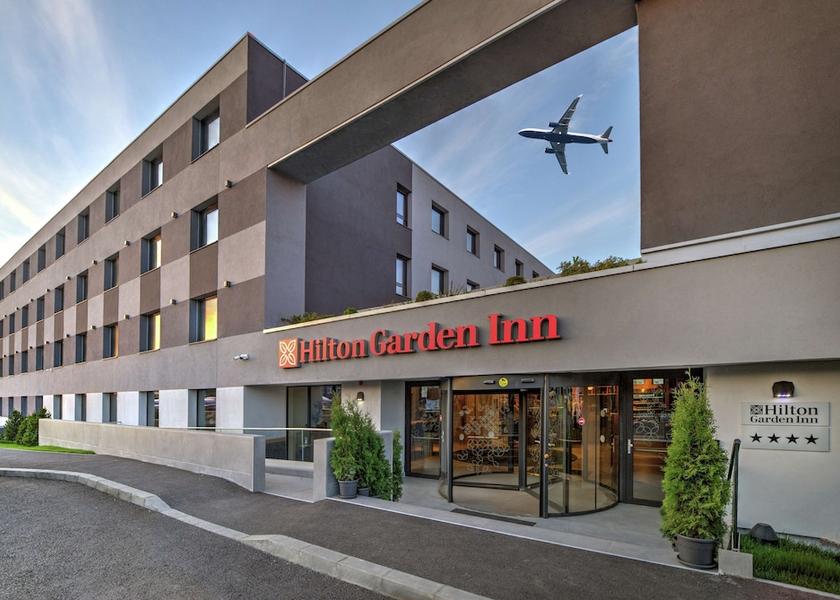  Otopeni Primary image