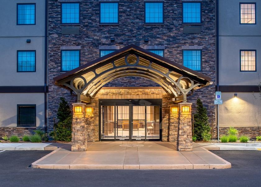 Oregon Hillsboro Exterior Detail