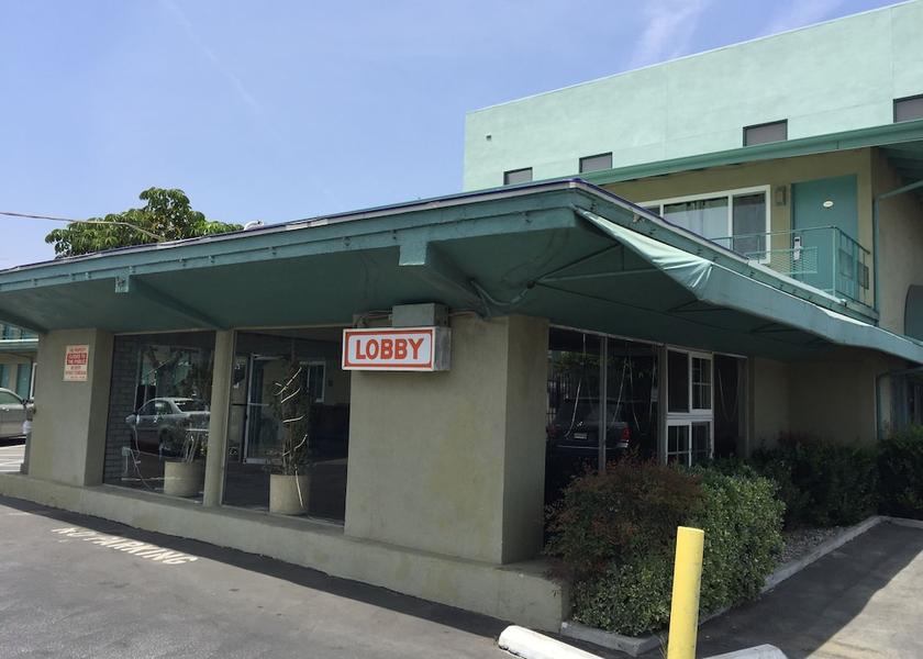 California North Hills Facade