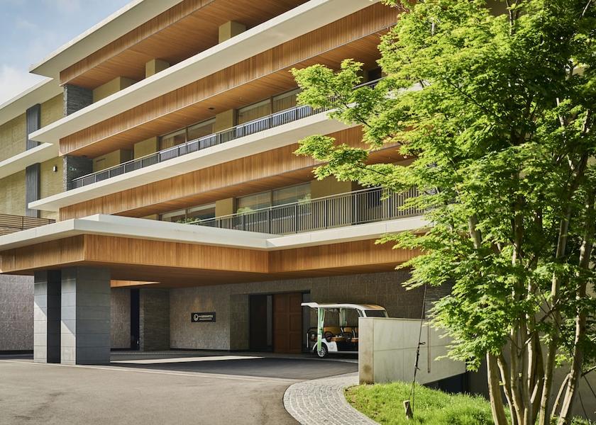 Nagano Miyota Front of property