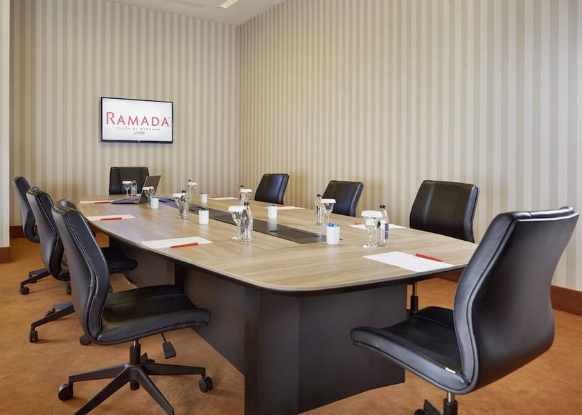 Izmir Izmir Meeting Room