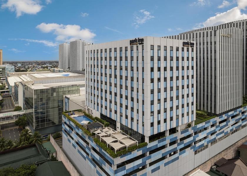  Quezon City Exterior