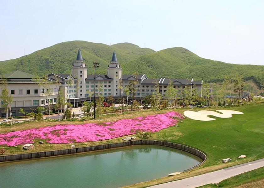 Gangwon Jeongseon Property grounds