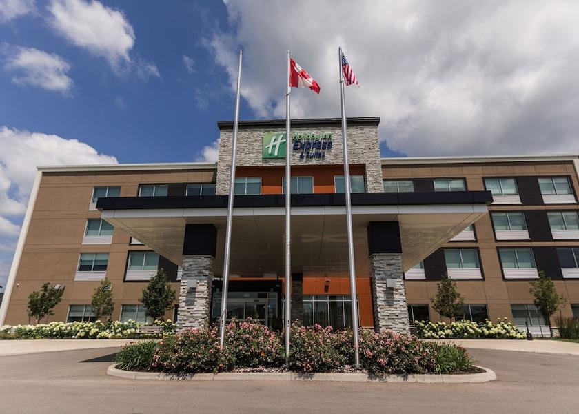 Ontario Welland Exterior Detail