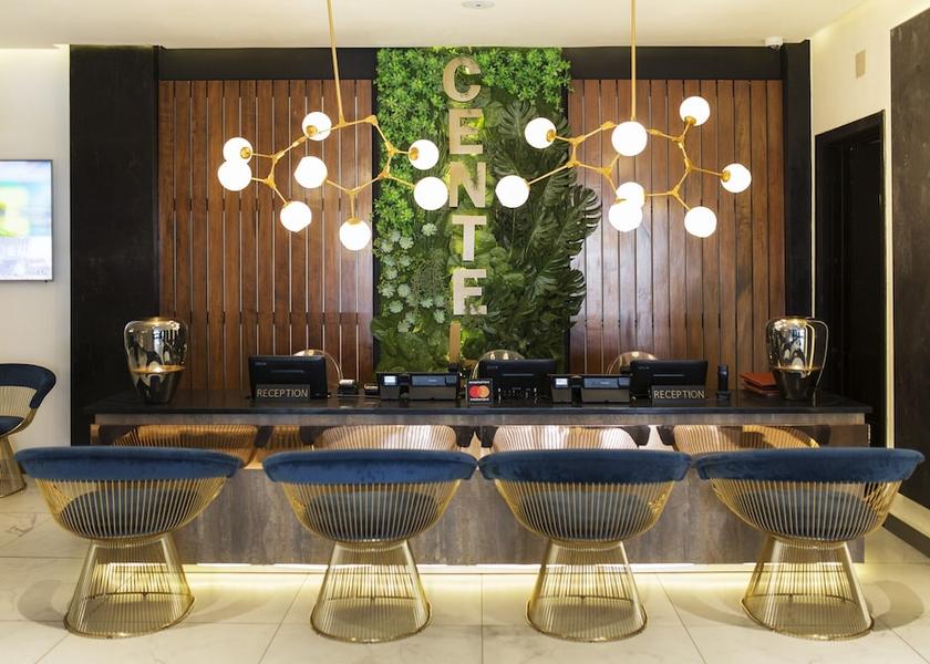  Antananarivo Reception