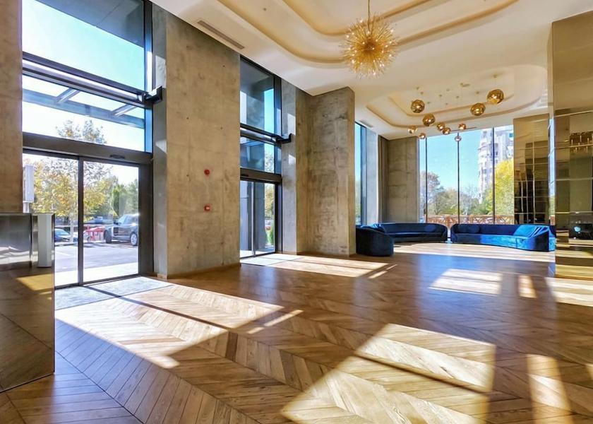  Bucharest Lobby