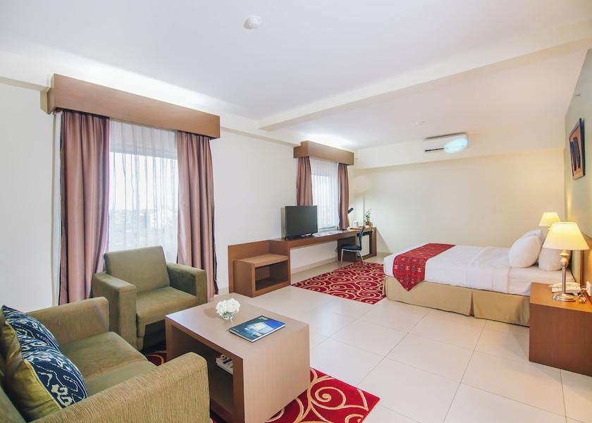  Palangkaraya Room