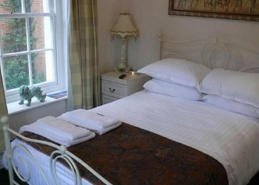 England Poole Room