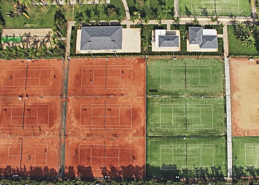 Calabria Pizzo Tennis Court