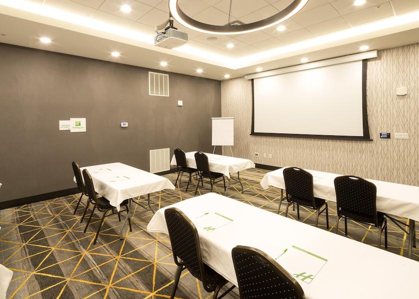 Michigan Kalamazoo Meeting Room