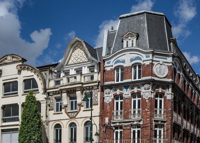 Hauts-de-France Lens Exterior