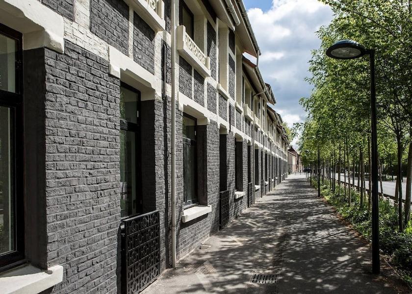Hauts-de-France Lens Exterior