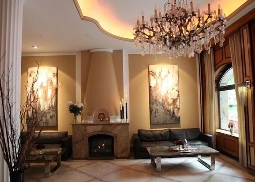 North Rhine-Westphalia Cologne Lobby
