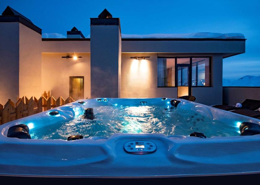 Mtskheta-Mtianeti Kazbegi Exterior Detail