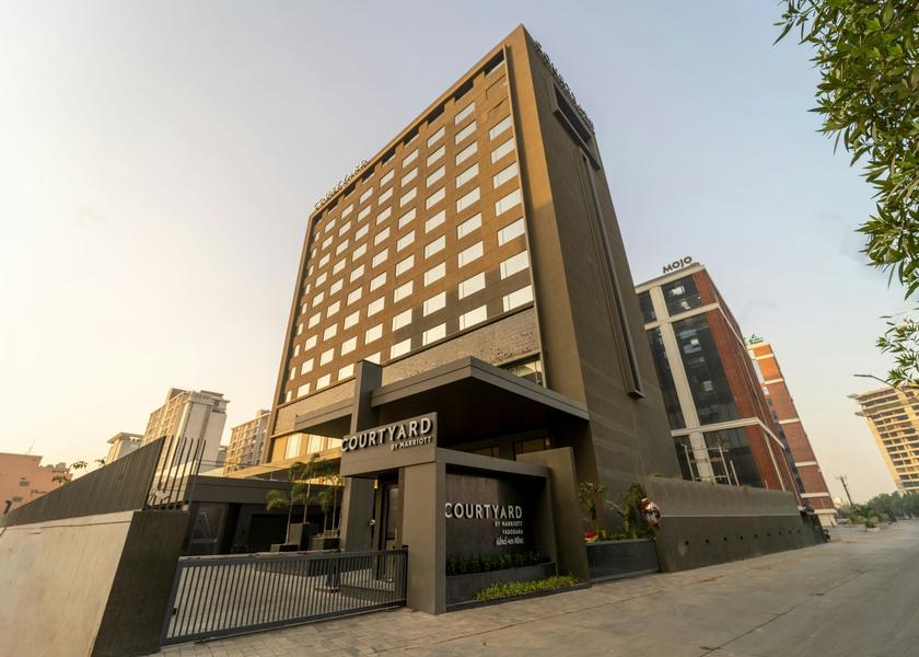 Gujarat Vadodara Exterior Building 