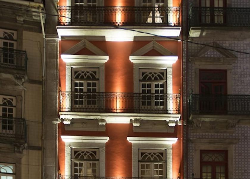 Porto Porto Facade