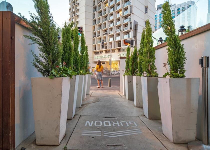 Tel Aviv Tel Aviv Entrance