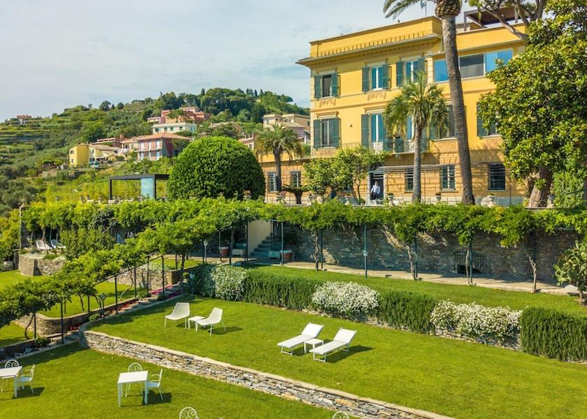 Liguria Lavagna Garden