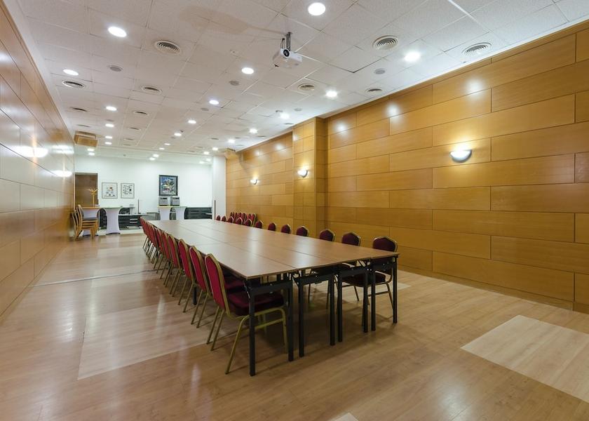  Hajduszoboszlo Meeting Room