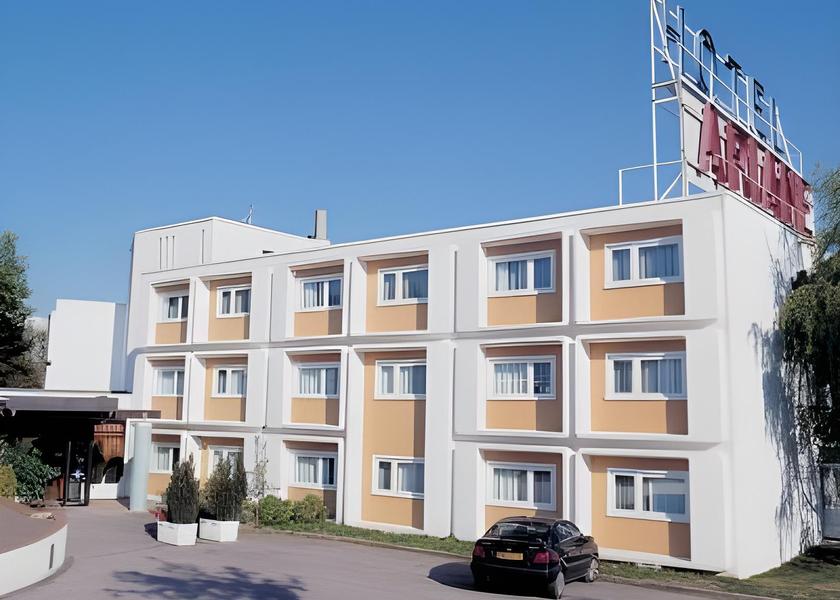 Grand Est Laxou exterior view