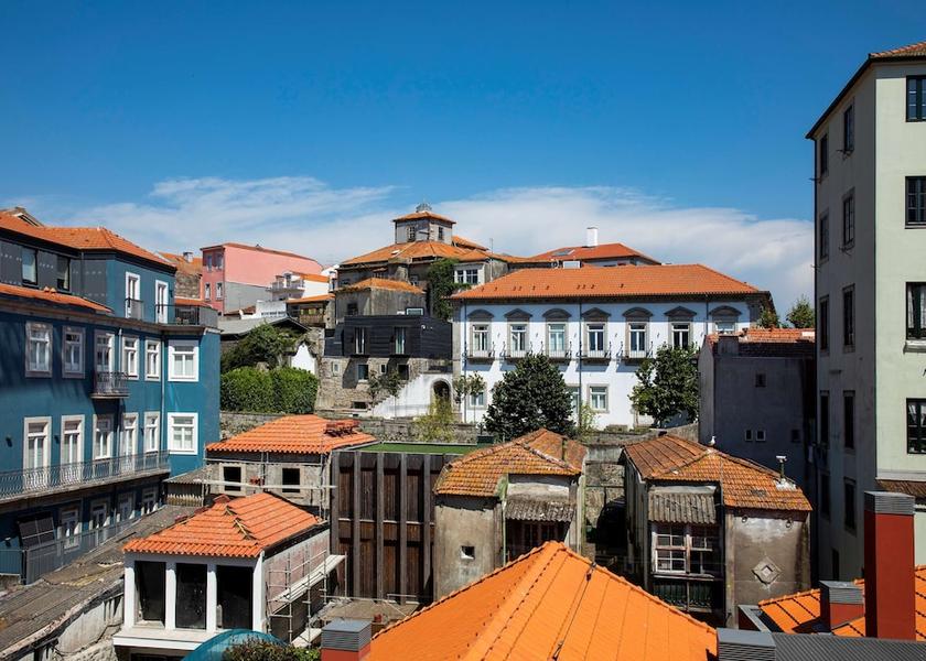 Norte Porto Exterior Detail