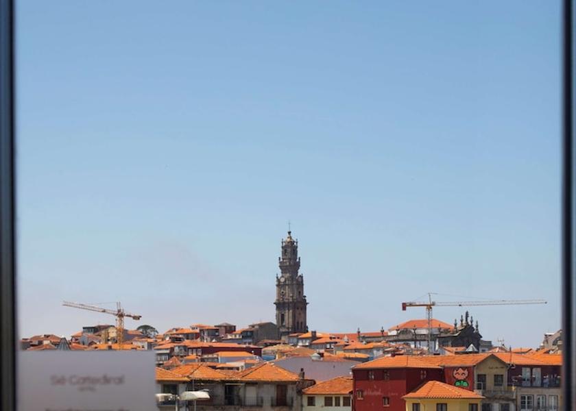 Norte Porto Exterior Detail