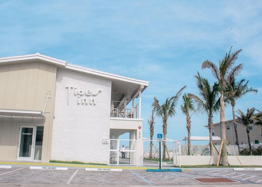 Florida Lauderdale-by-the-Sea Front of property