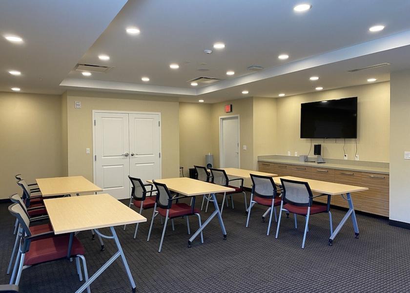 California Venice Meeting Room