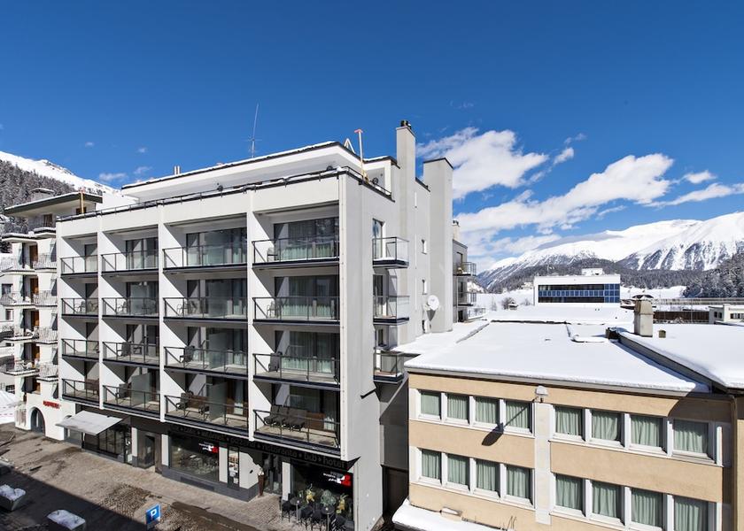 Graubünden St. Moritz Front of property