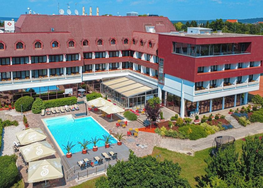  Sopron Exterior Detail