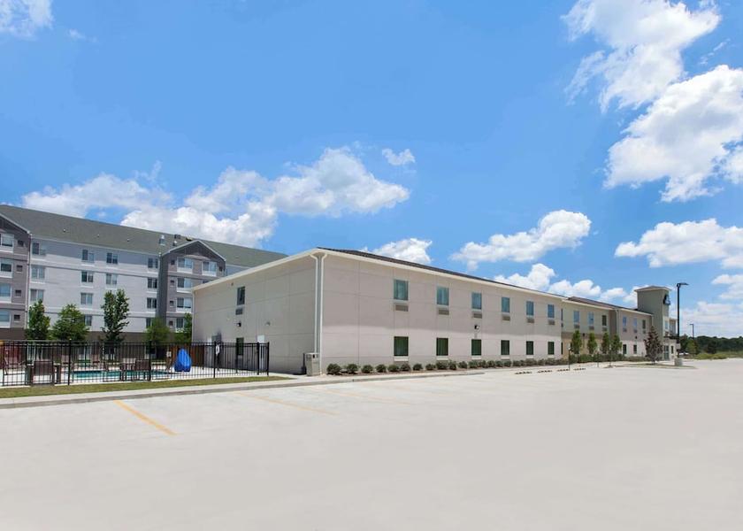 Louisiana Baton Rouge Exterior Detail