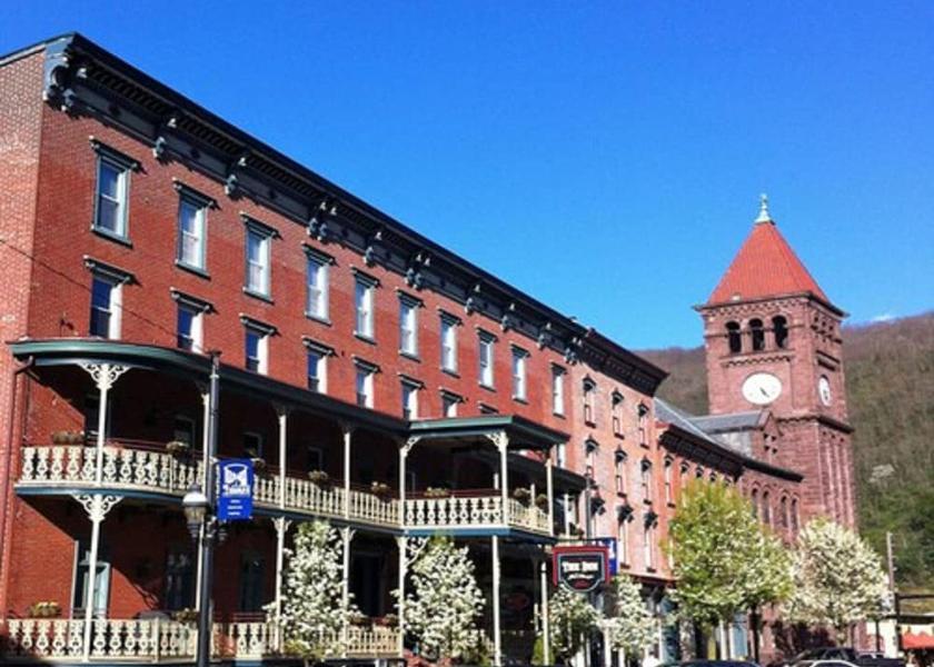 Pennsylvania Jim Thorpe Facade