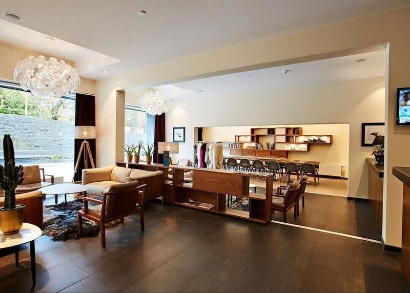  Torshavn Lobby