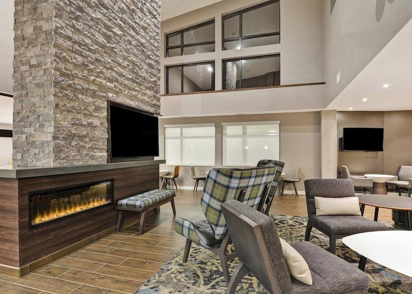 Ohio Middleburg Heights Lobby