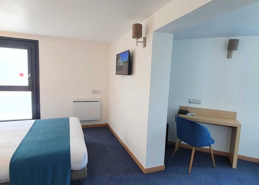 Ile-de-France Coignieres Room