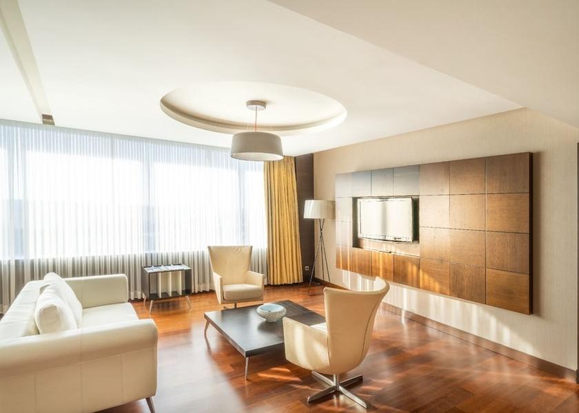  Baku Room