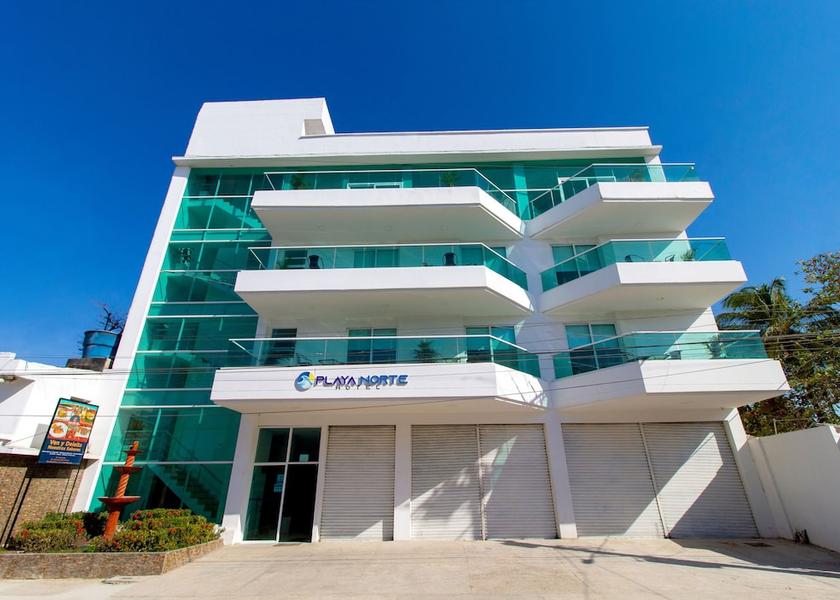 Bolivar Cartagena Facade