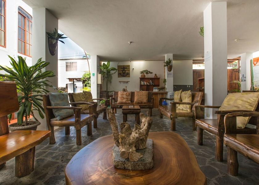 Galapagos Puerto Ayora Lobby