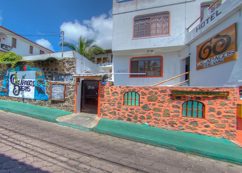 Galapagos Puerto Ayora Primary image