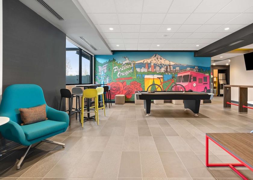 Oregon Portland Lobby