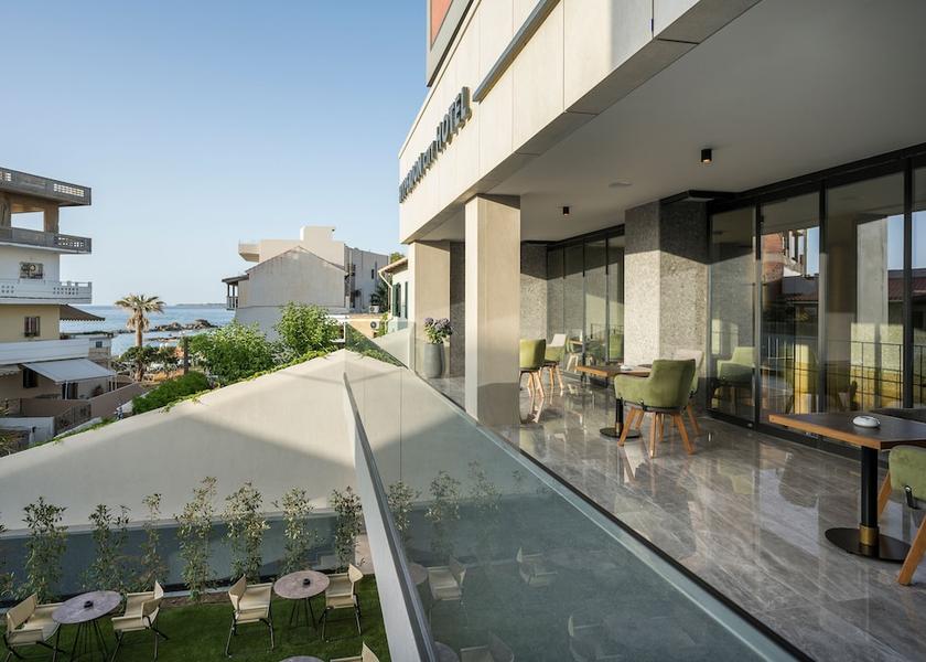 Crete Chania Bar (on property)