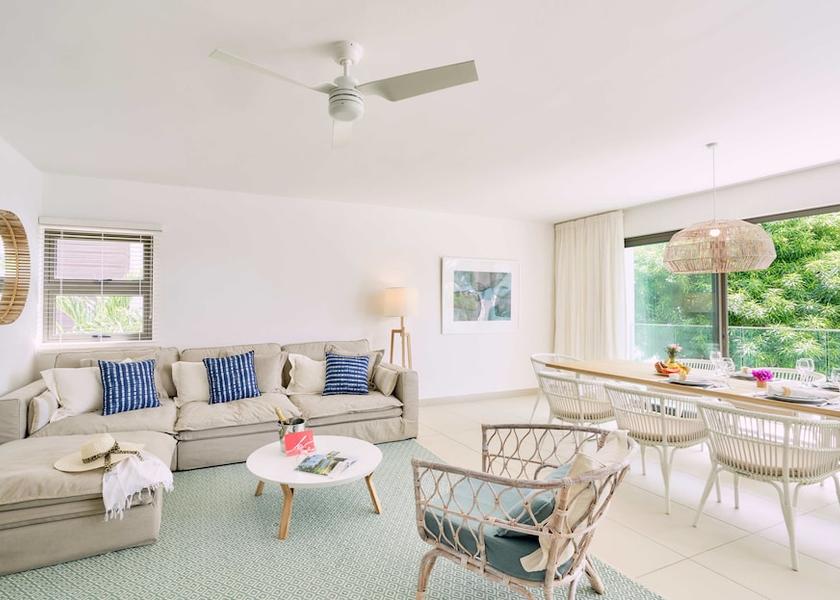 MU Pointe Aux Piments Living Area