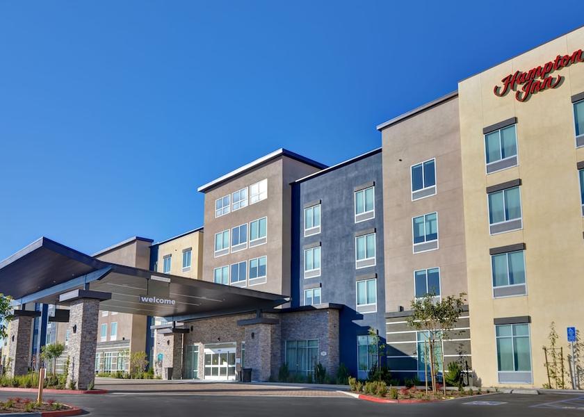 California Chula Vista Exterior Detail