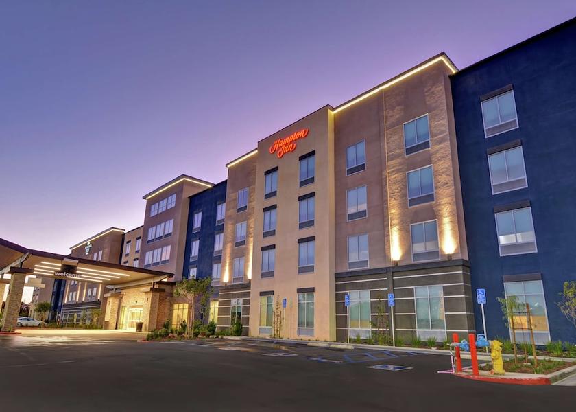 California Chula Vista Exterior Detail