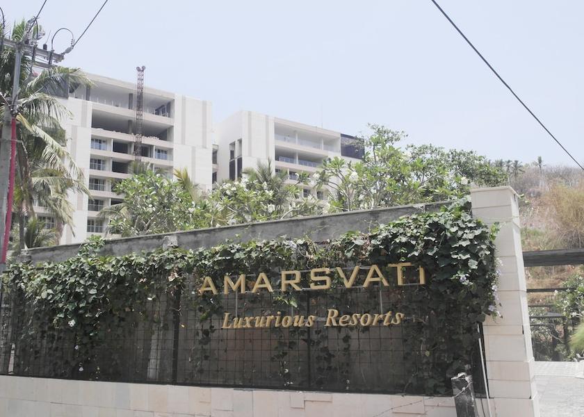 West Nusa Tenggara Senggigi Front of property