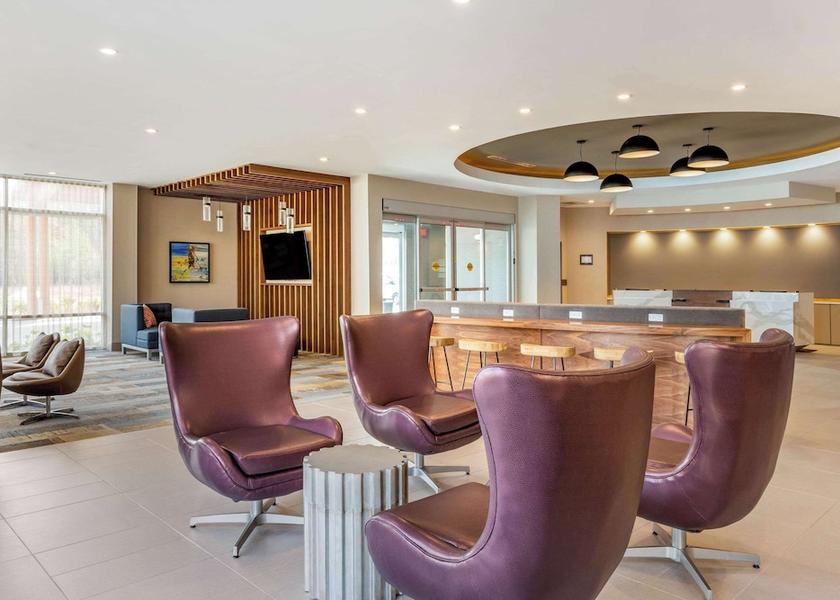 South Carolina Summerville Lobby