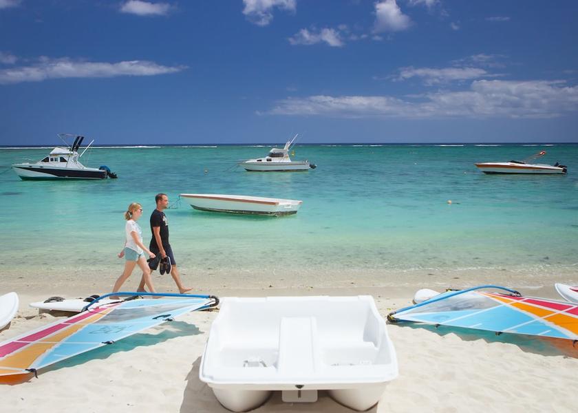 MU Flic-en-Flac Beach