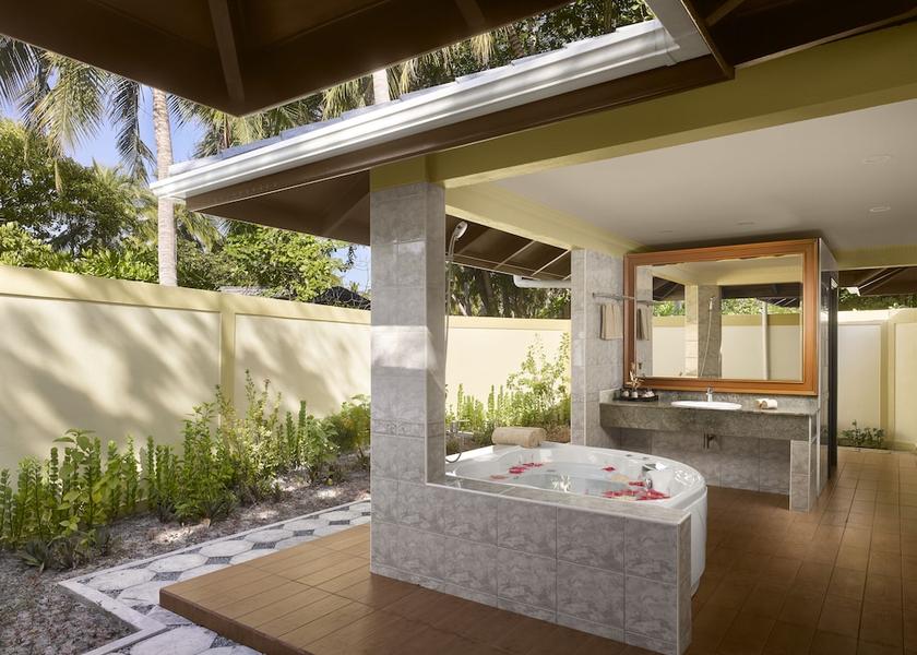 Baa Atoll Horubadhoo Island Bathroom